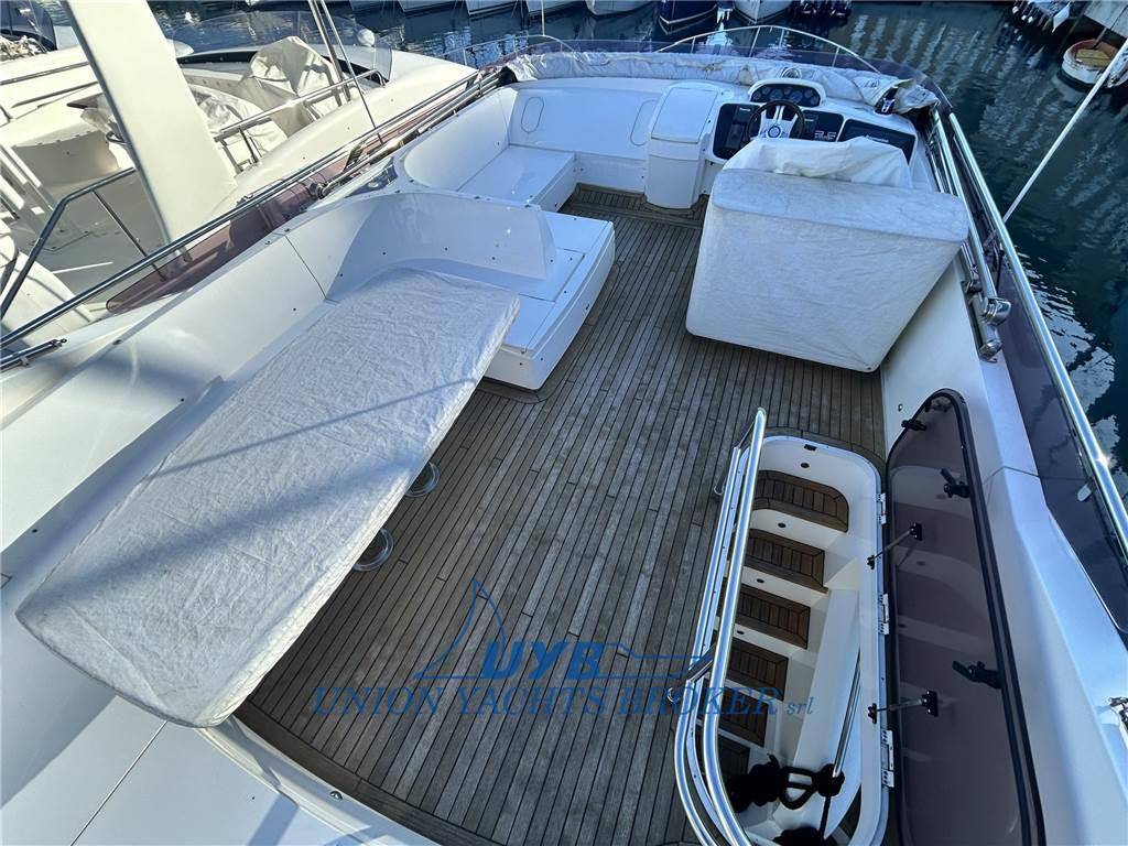 Princess yachts 52