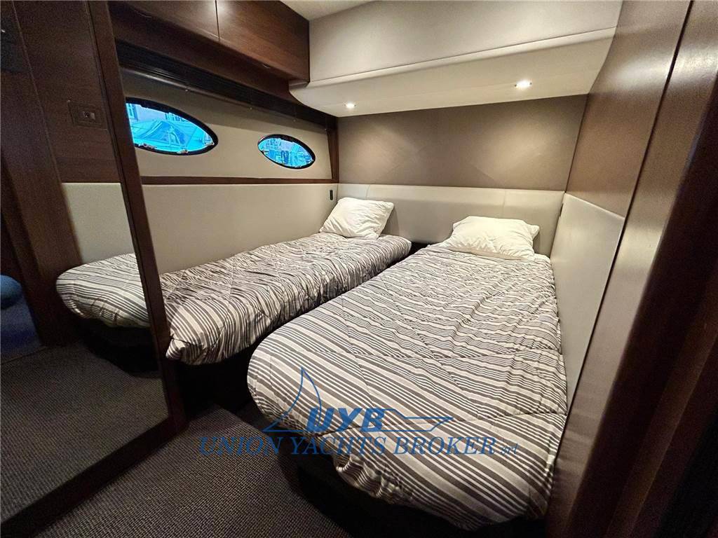 Princess yachts 52