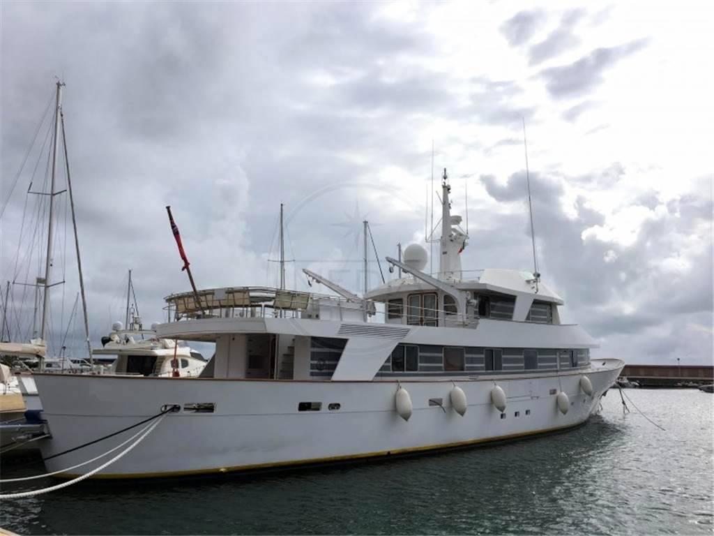 Camper & nicholsons 40 mt