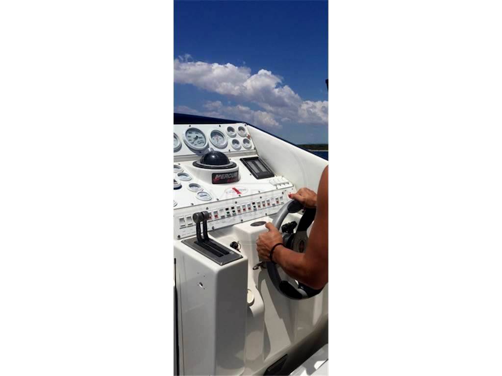 Cigarette r.t. Cigarette 38 top gun