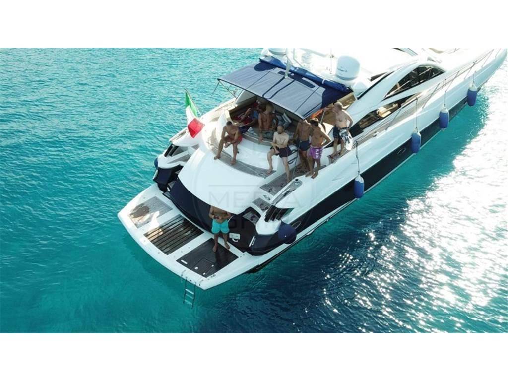 Sunseeker Predator 68
