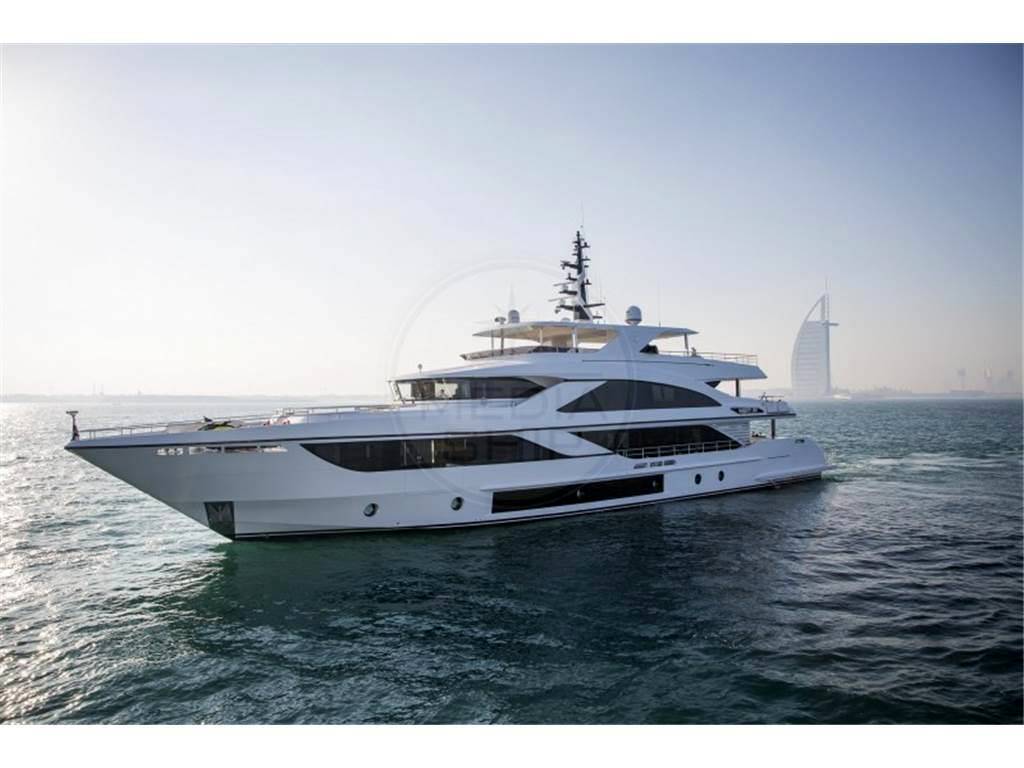 Gulf craft Majesty 140