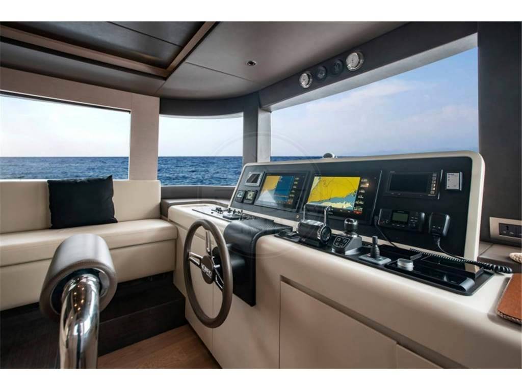 Gulf craft Nomad 75 suv