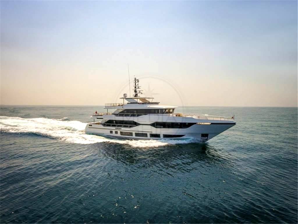 Gulf craft Majesty 120