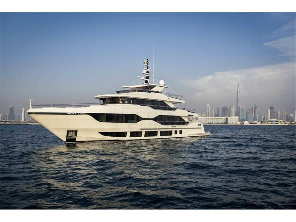Gulf craft Majesty 120