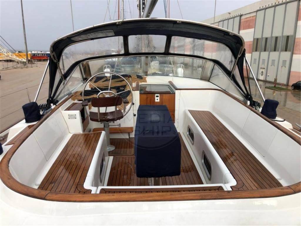 Beneteau 57
