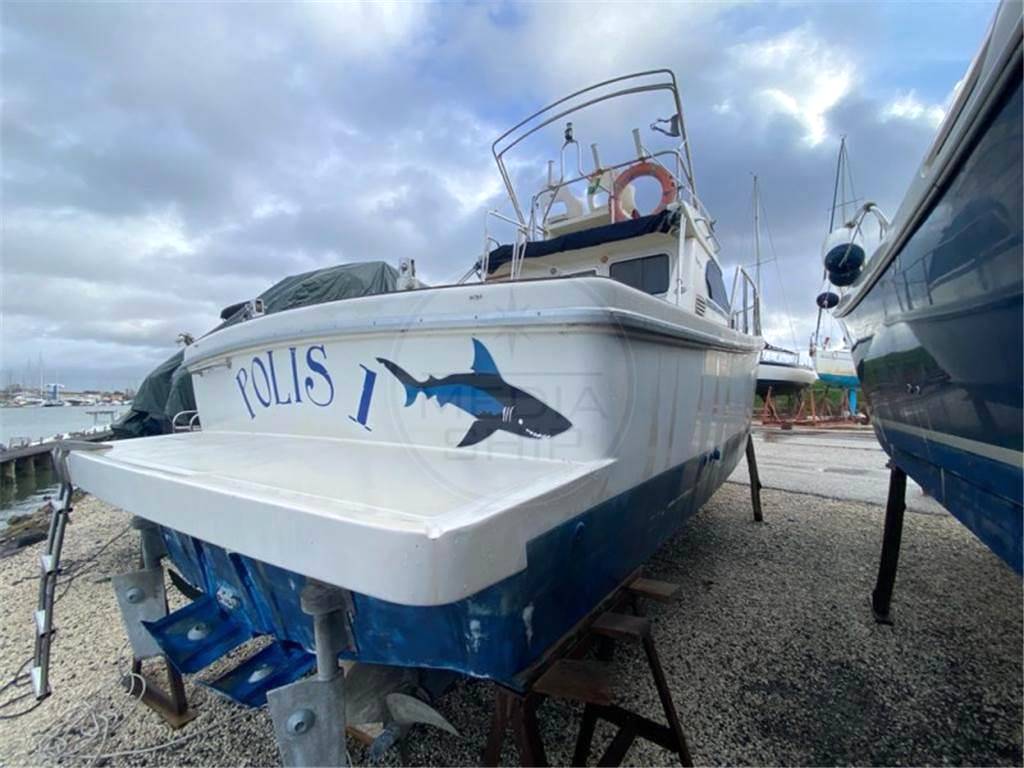 Cayman 30 fly