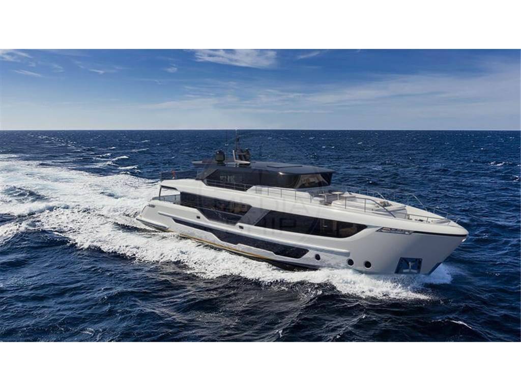 Gulf craft Majesty 111