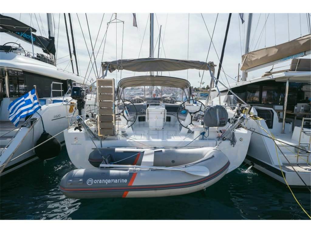Beneteau Oceanis 51.1