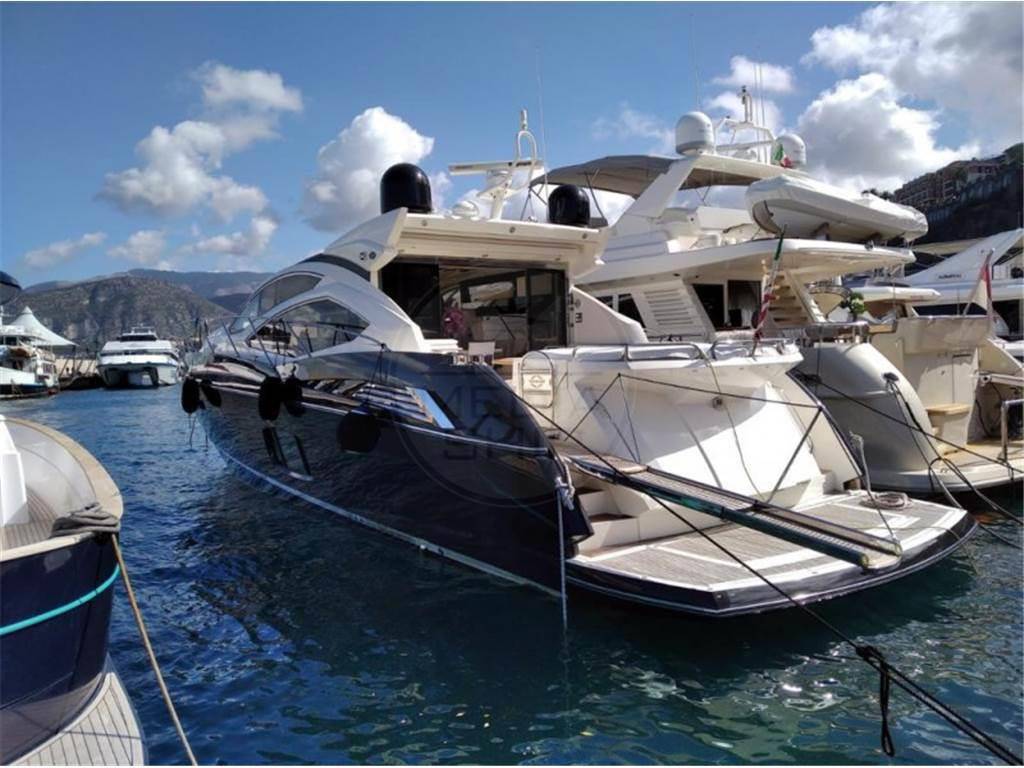 Sunseeker 64 predator