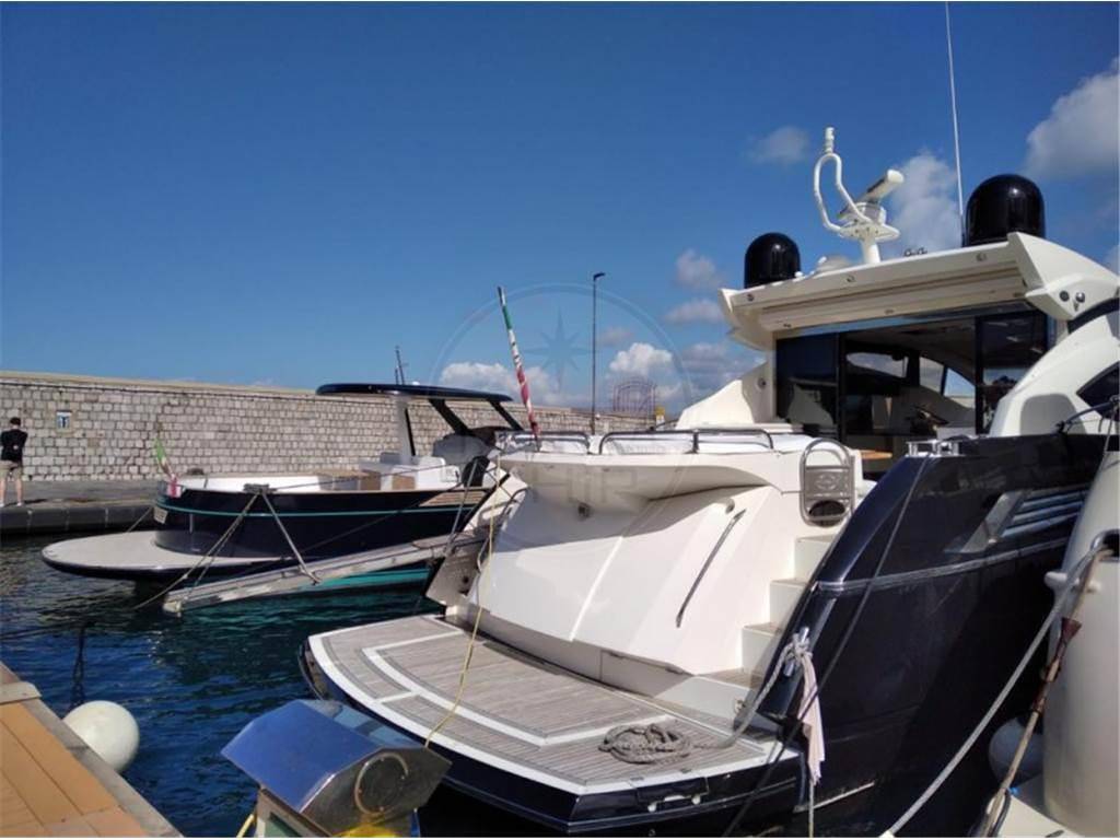 Sunseeker 64 predator