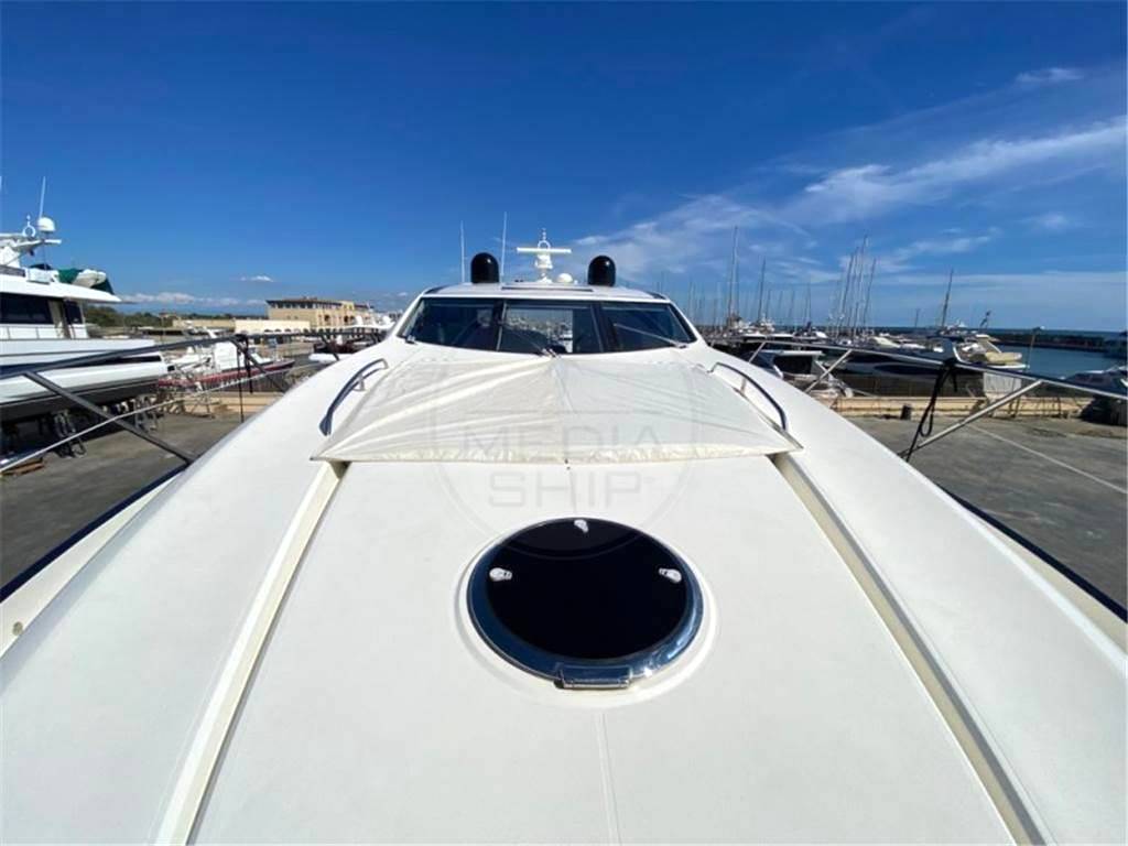 Sunseeker 64 predator