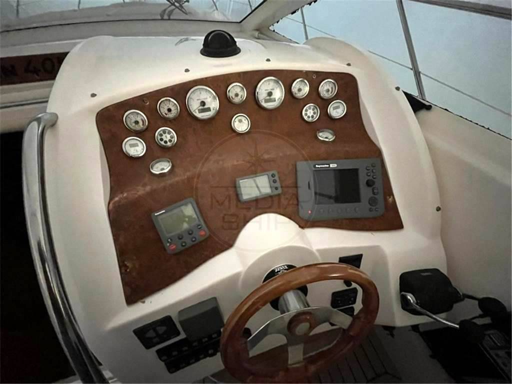 Astondoa 40