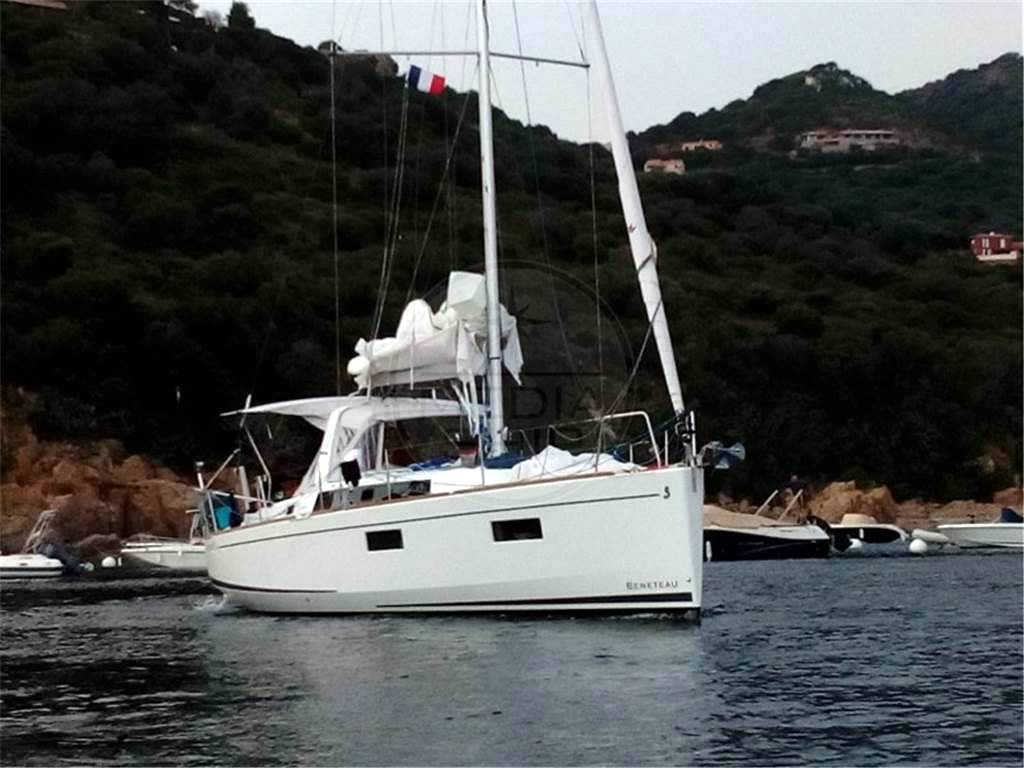 Beneteau Oceanis 38.1