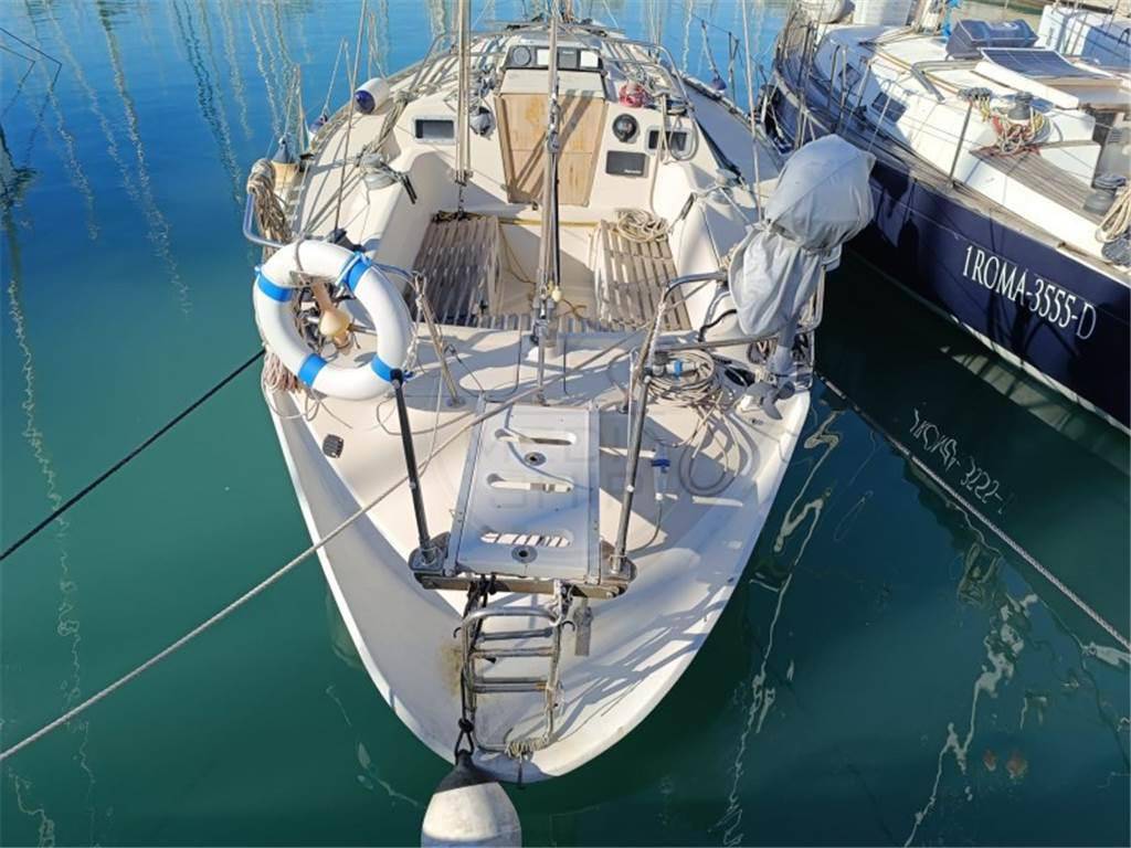Beneteau First 32.5