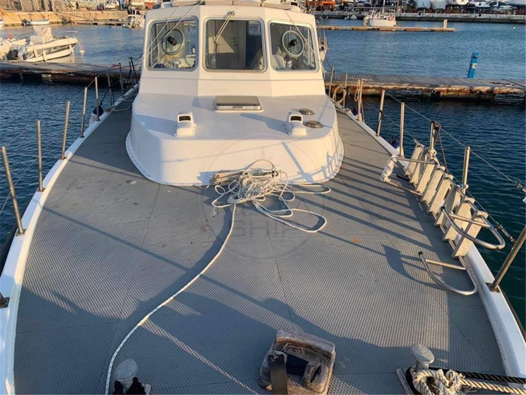 Intermarine V 50