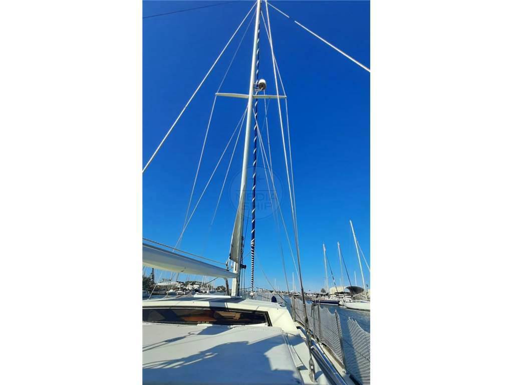 Ferretti Altura 422