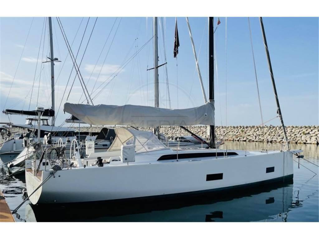 Solaris yachts Solaris 44