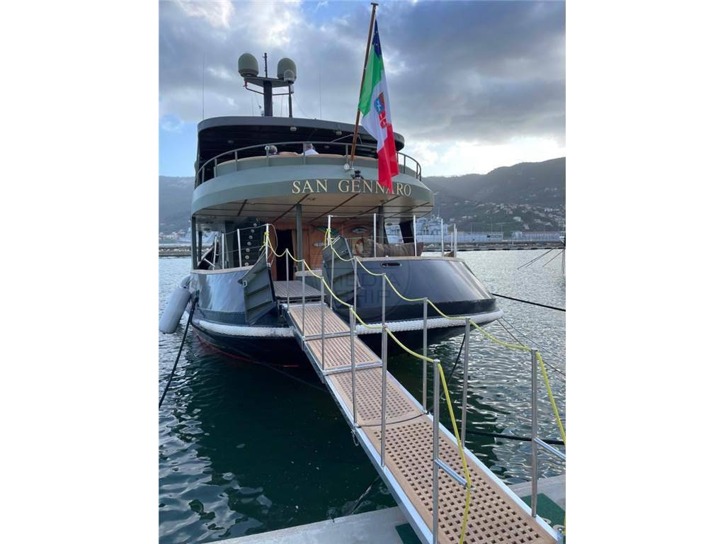 Benetti 29 rimorchiatore