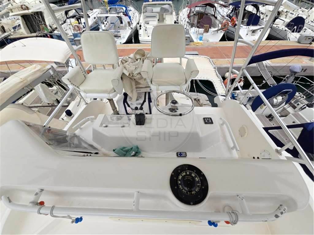 Bertram yachts Bertram 390 convertible