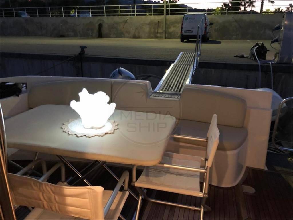 Azimut 50