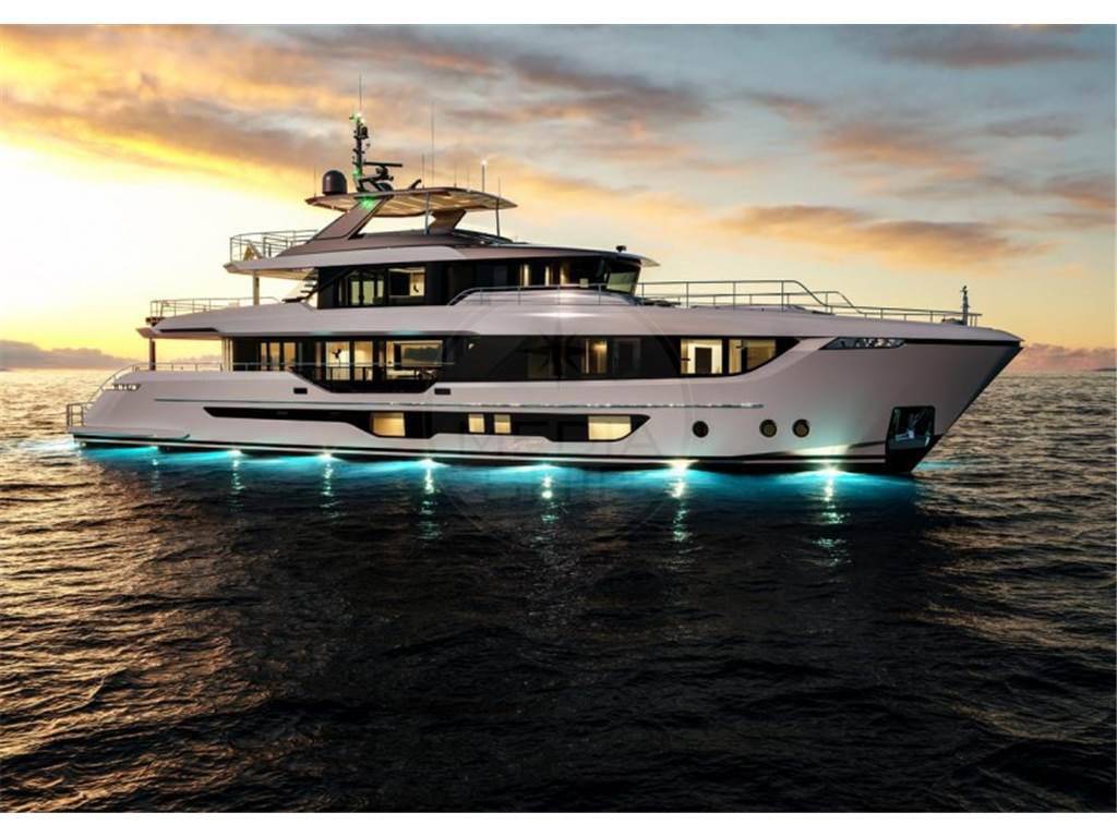 Gulf craft Majesty 112