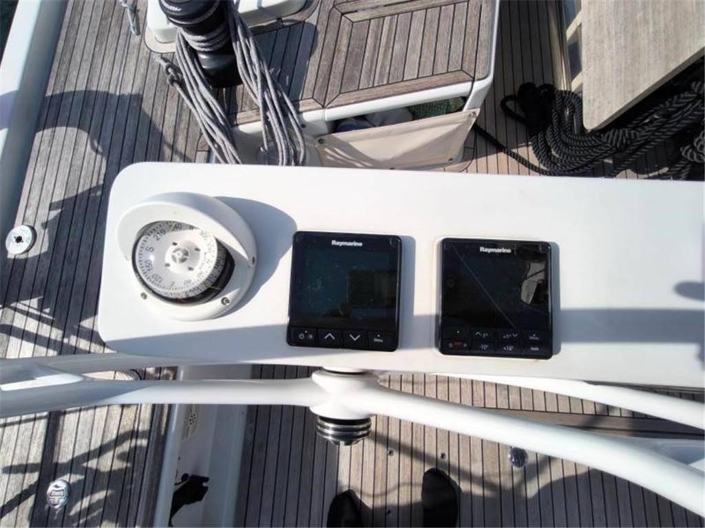 Cantiere del pardo Grand soleil 44 performance