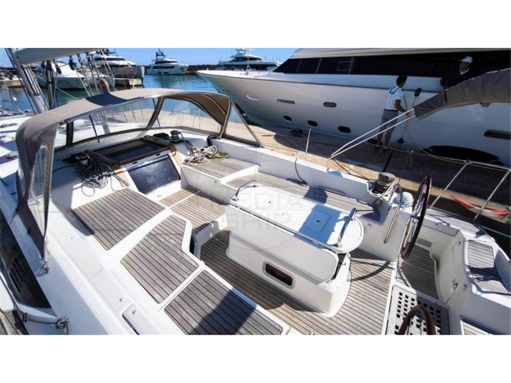 Jeanneau 53