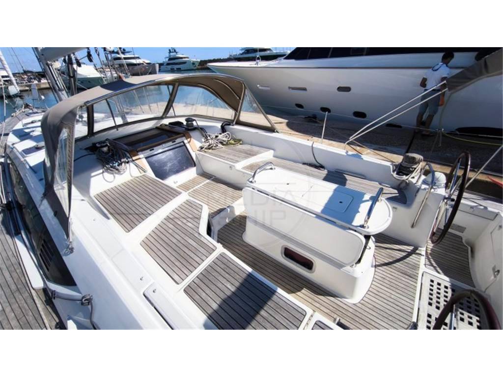 Jeanneau 53