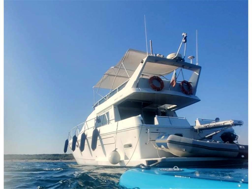 Ferretti 52 s