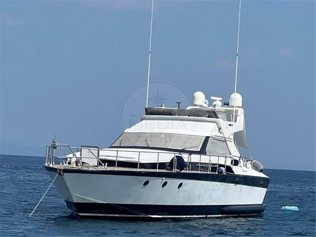 Cantieri di pisa Akhir 18