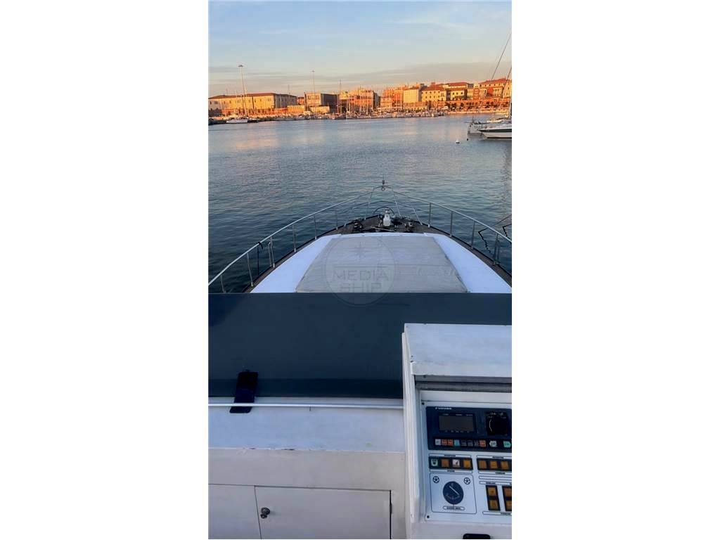 Cantieri di pisa Akhir 18