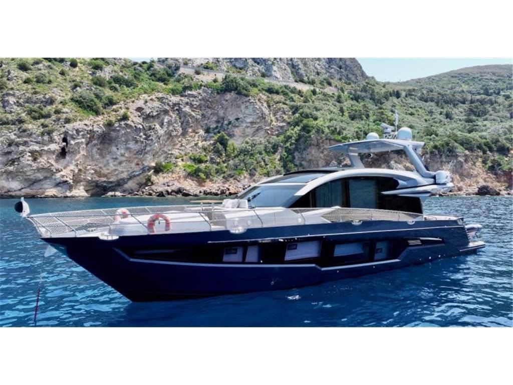 Galeon yacht Galeon 700 skydeck