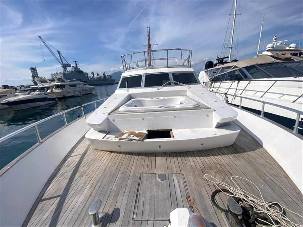 Cantieri di pisa Akhir 22.50