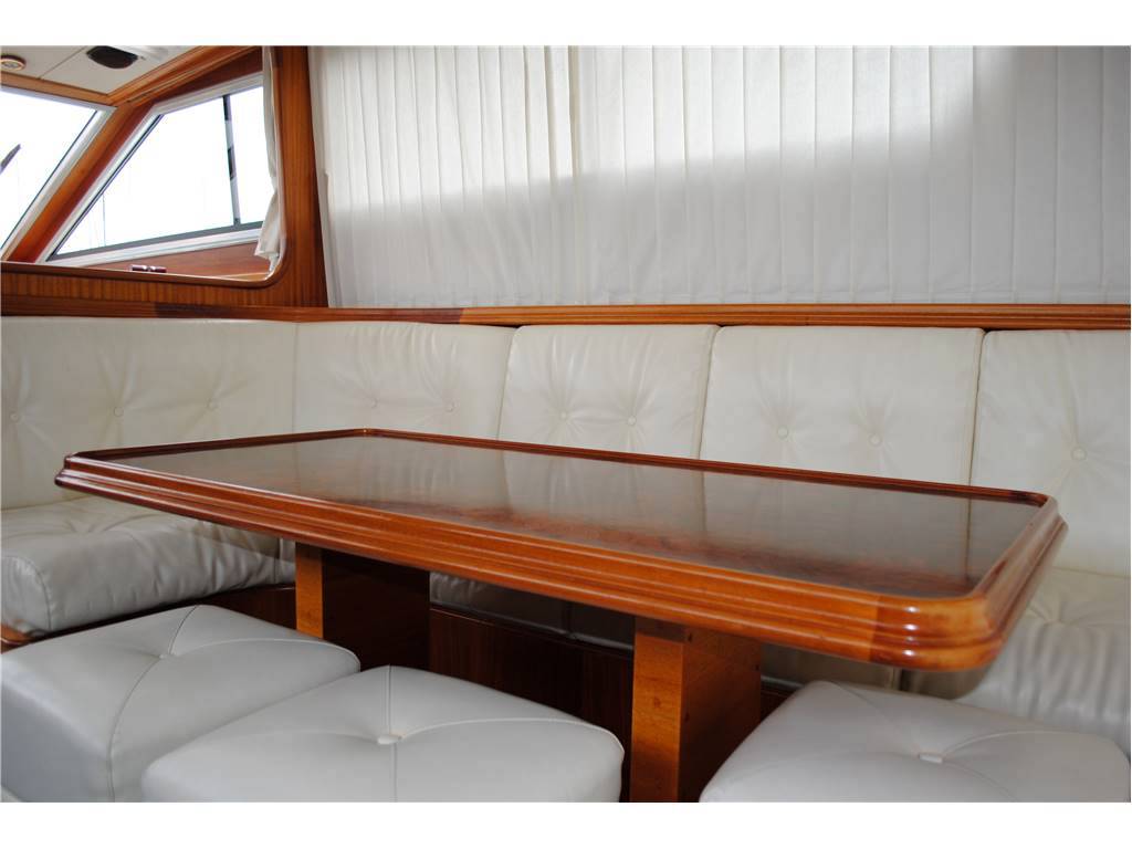 Camuffo 44 sport line