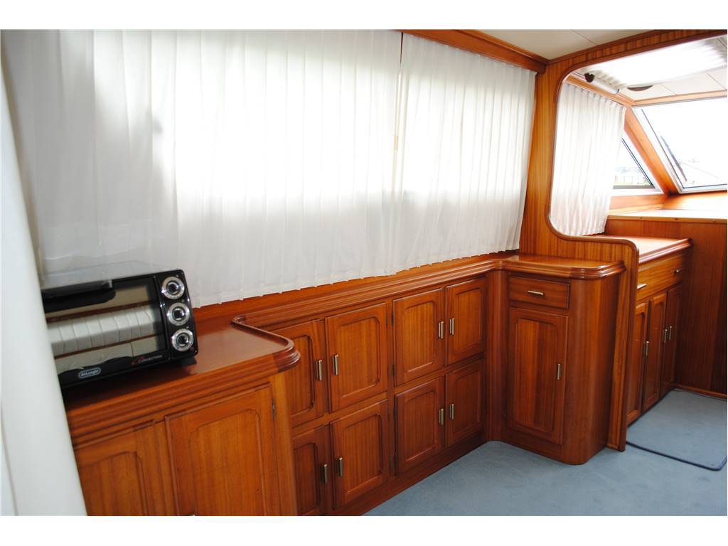 Camuffo 44 sport line