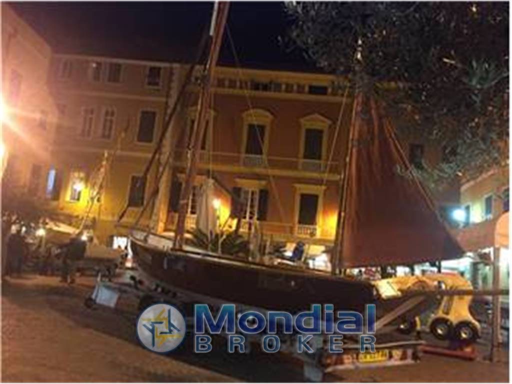 Drascombe Vela