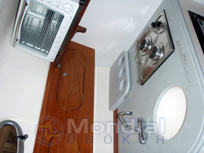 Mano marine 25 cruiser