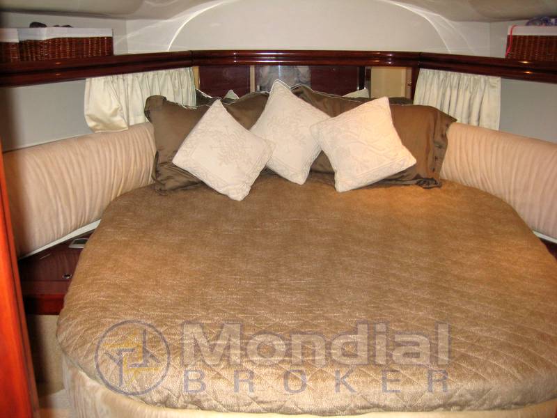 Fairline Phantom 38