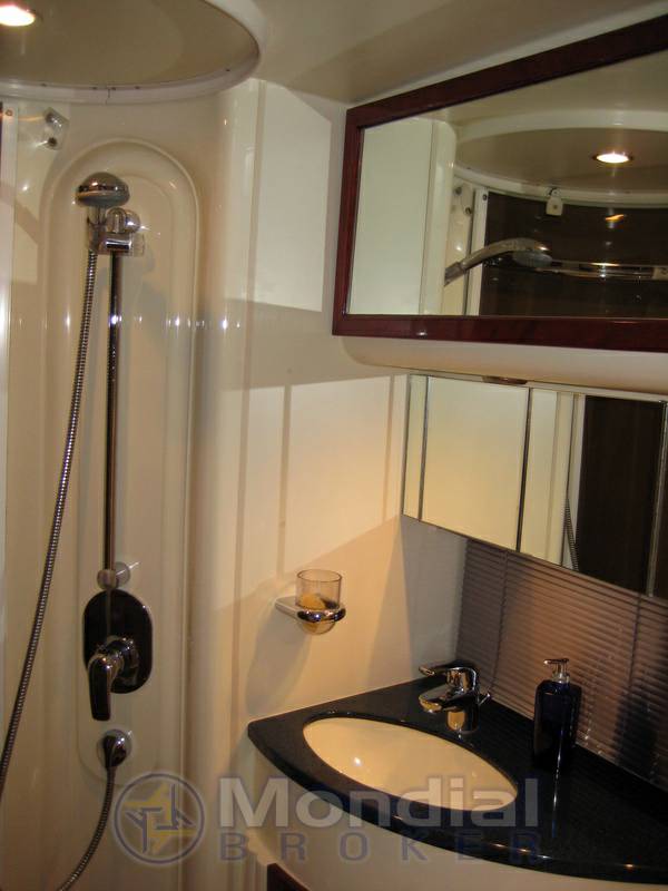 Fairline Phantom 38