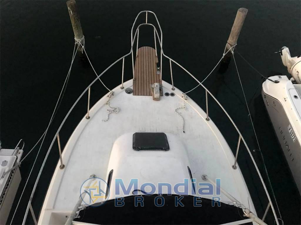 Robalo 26 cavin walkaround