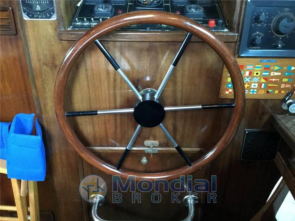 Benetti sailing division Motoveliero