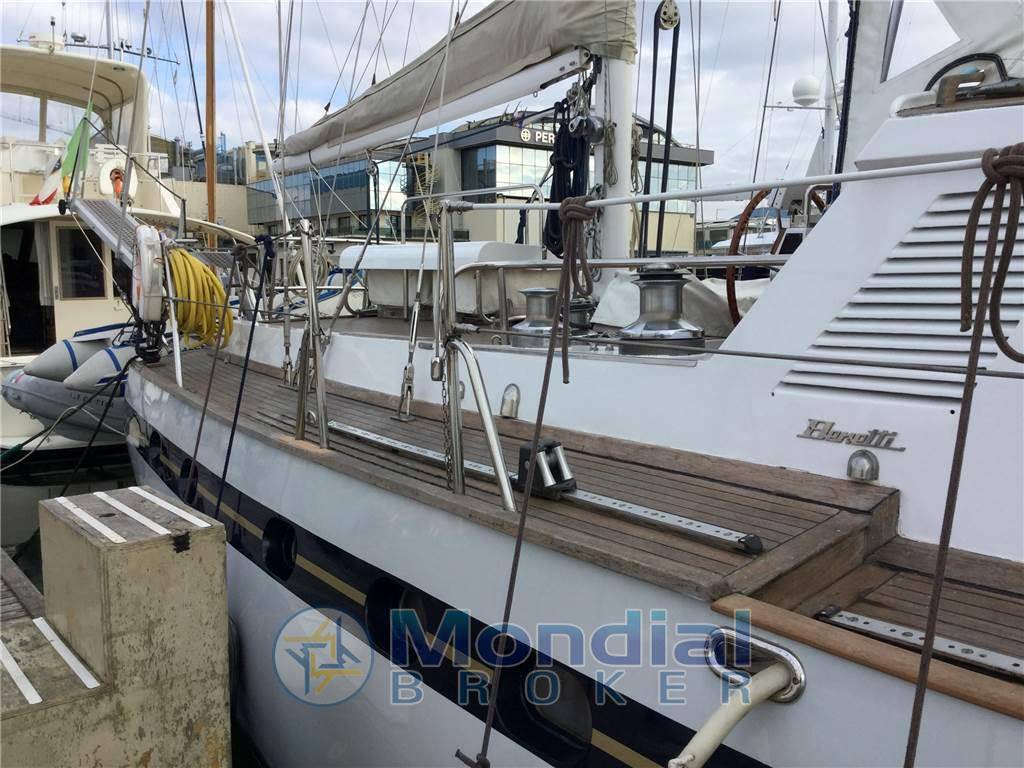 Benetti sail division Motoveliero
