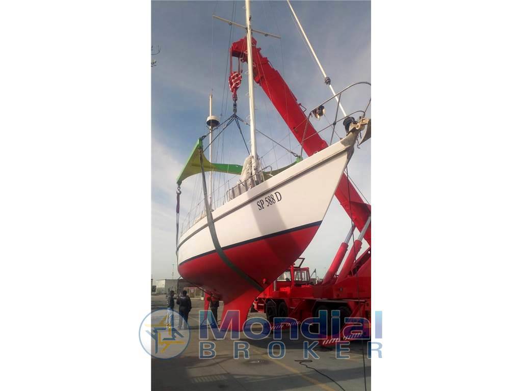 Contest 40 ketch
