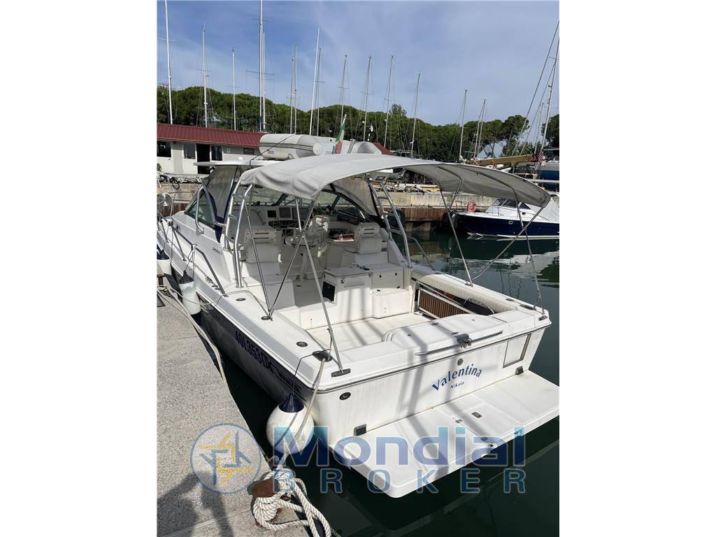 Boston whaler 34 defiance