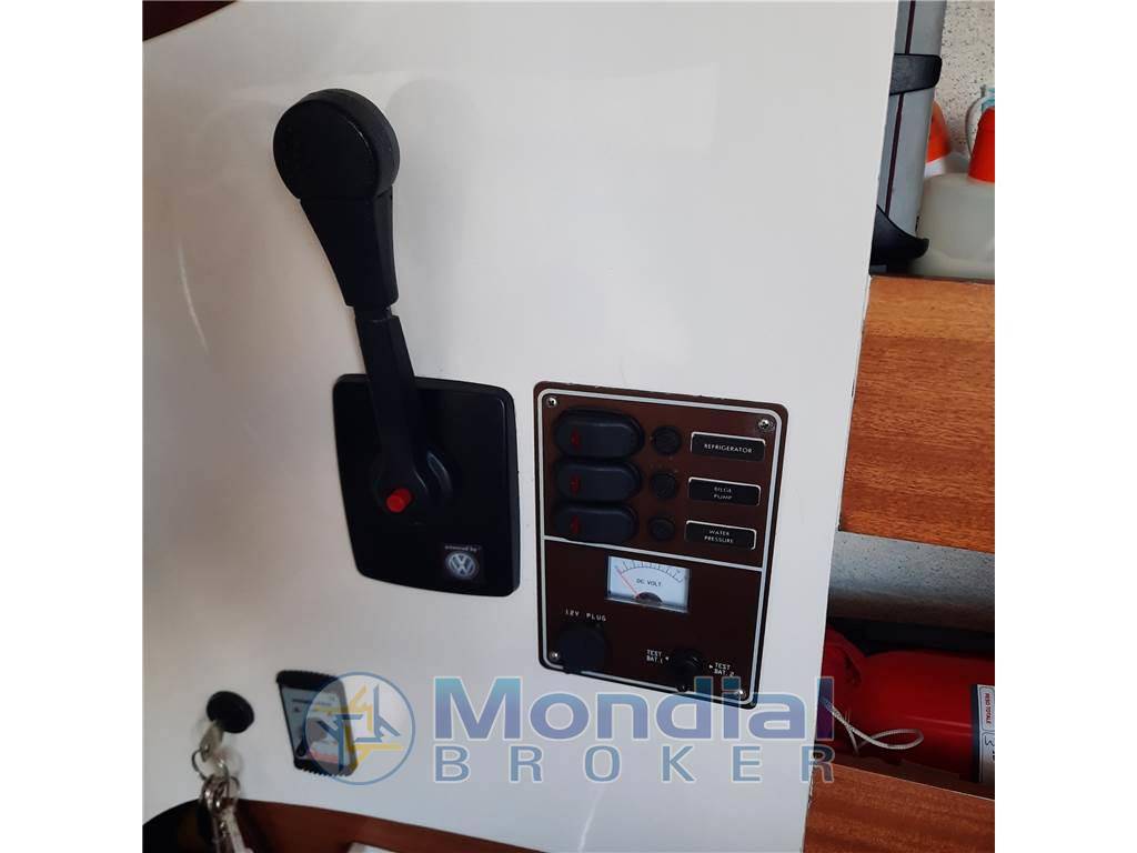 Arvor 230 as