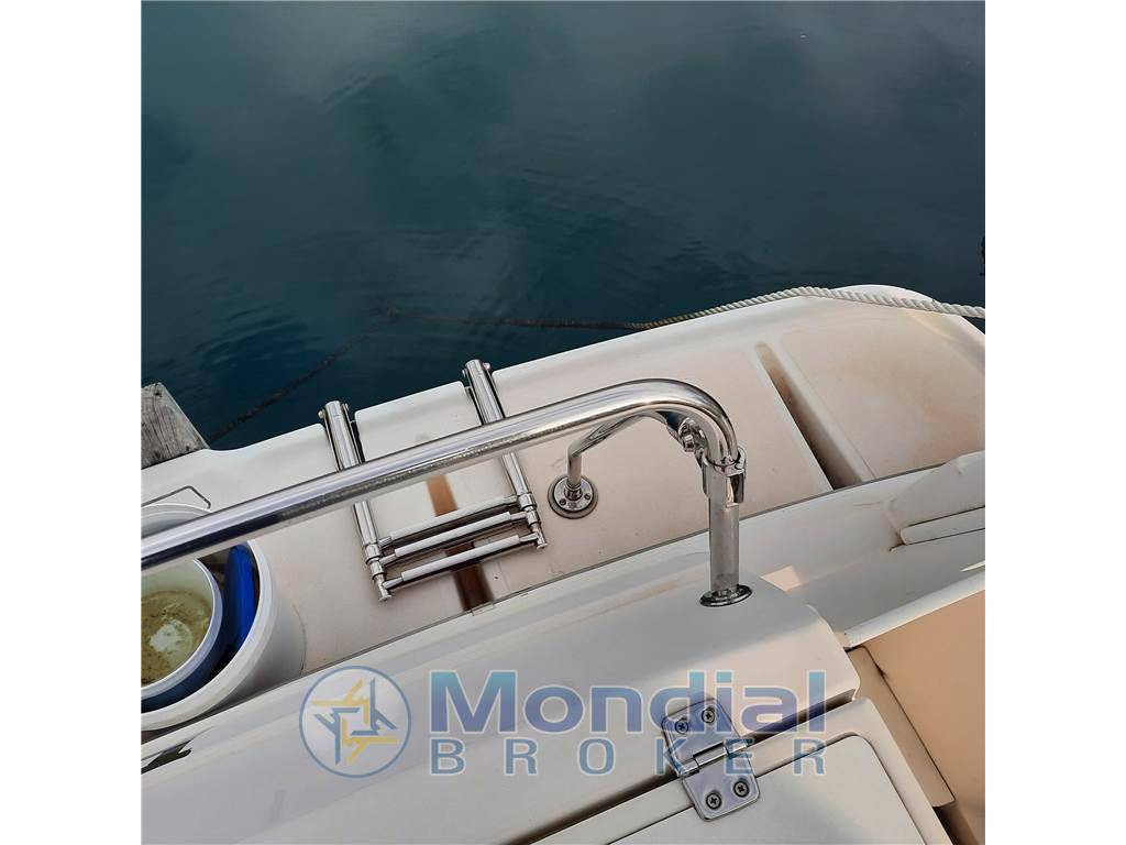 Arvor 230 as