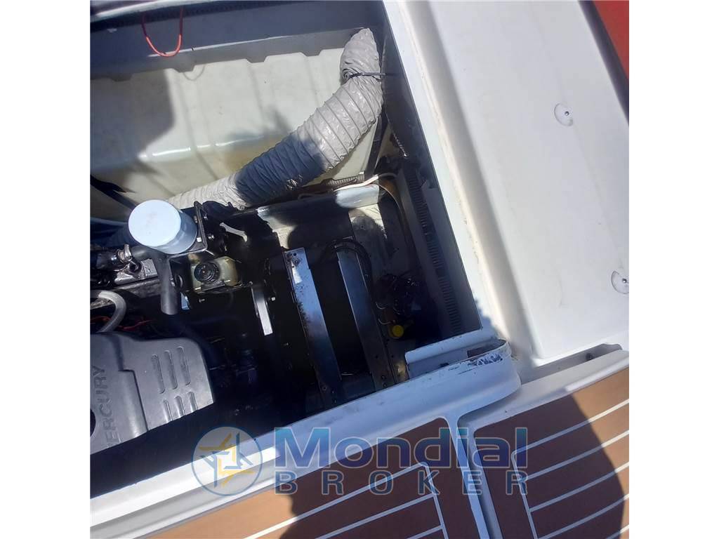 Pirelli Pzero p1000 cabin