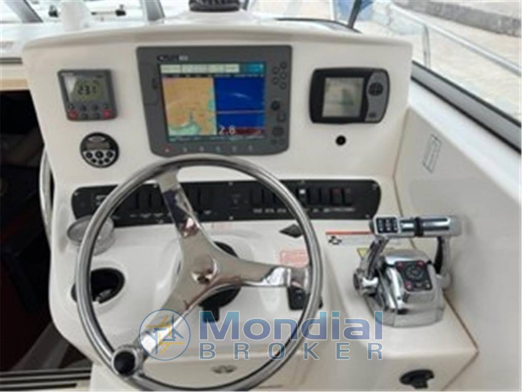 Boston whaler Boston 305 conquest