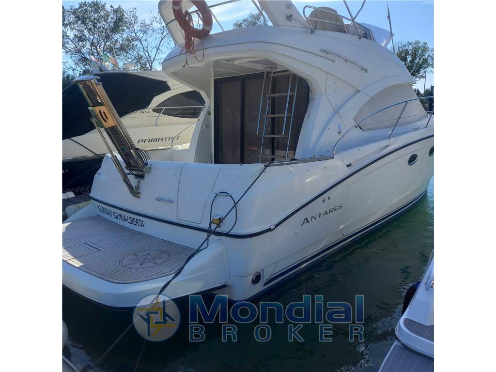 Beneteau Antares 11